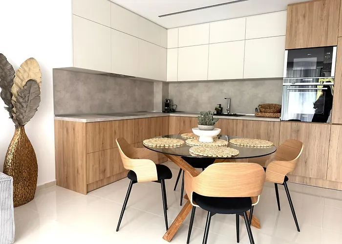 Nardin * カヴァルナ